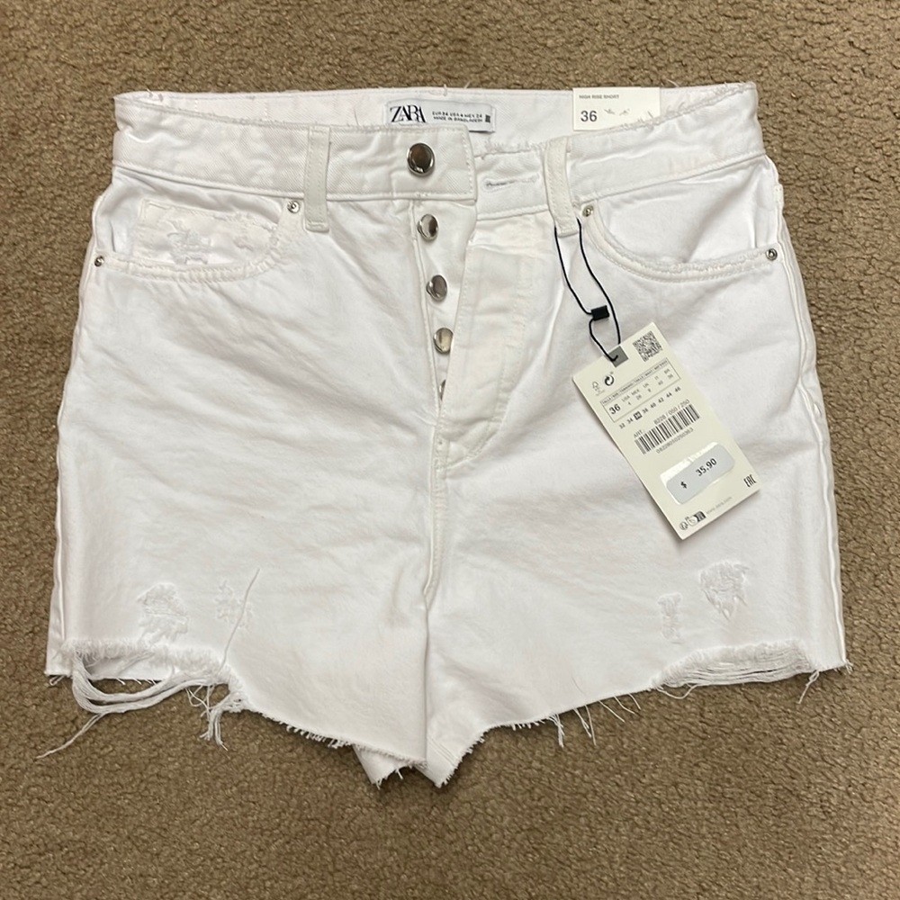 Zara women Z1975 High Rise White Shorts. Size 4. NWT! - Picture 2 of 9